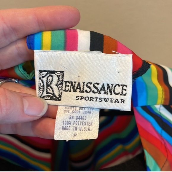 Vintage 80’s NWT Deadsock Renaissance Wavy Rainbow Stripe Top Size Small - Picture 6 of 8